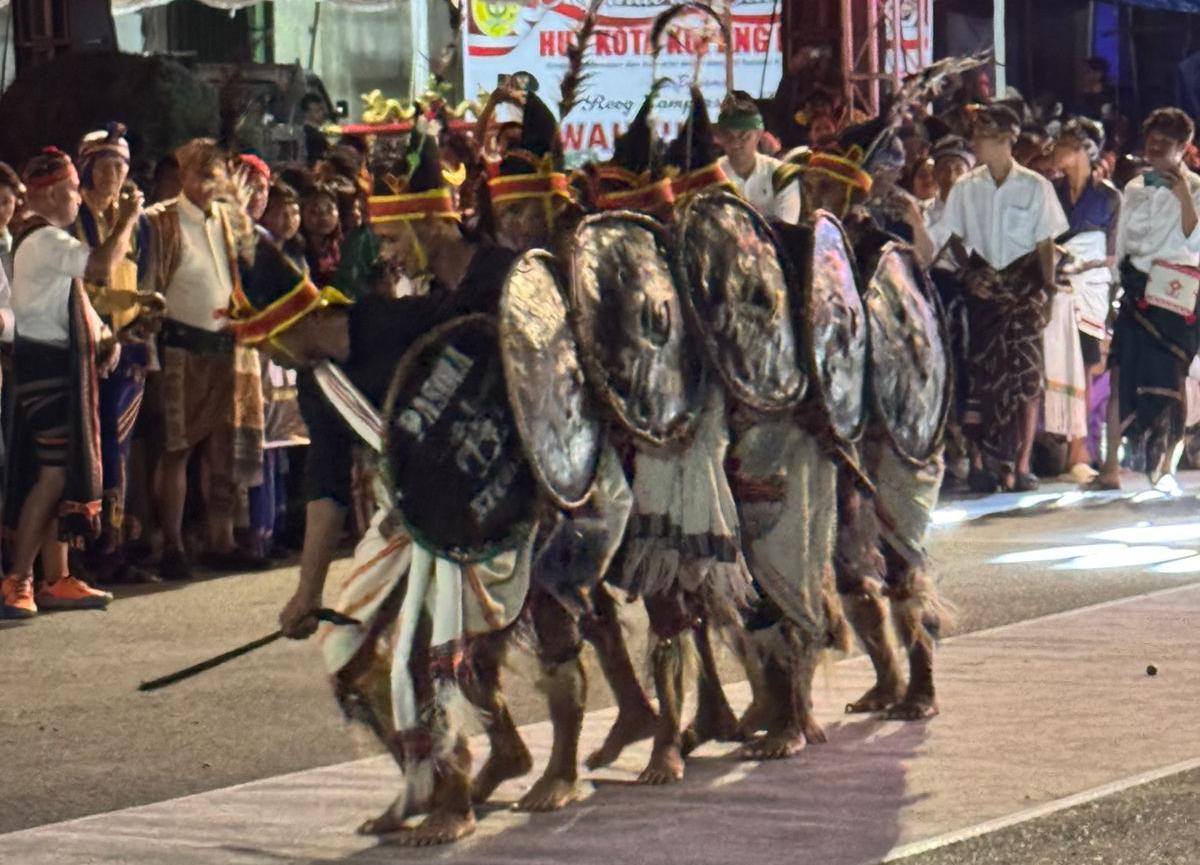 Perdana Digelar, Malam Karnaval Budaya Kupang Jadi Ruang Ekspresi Multi Etnis