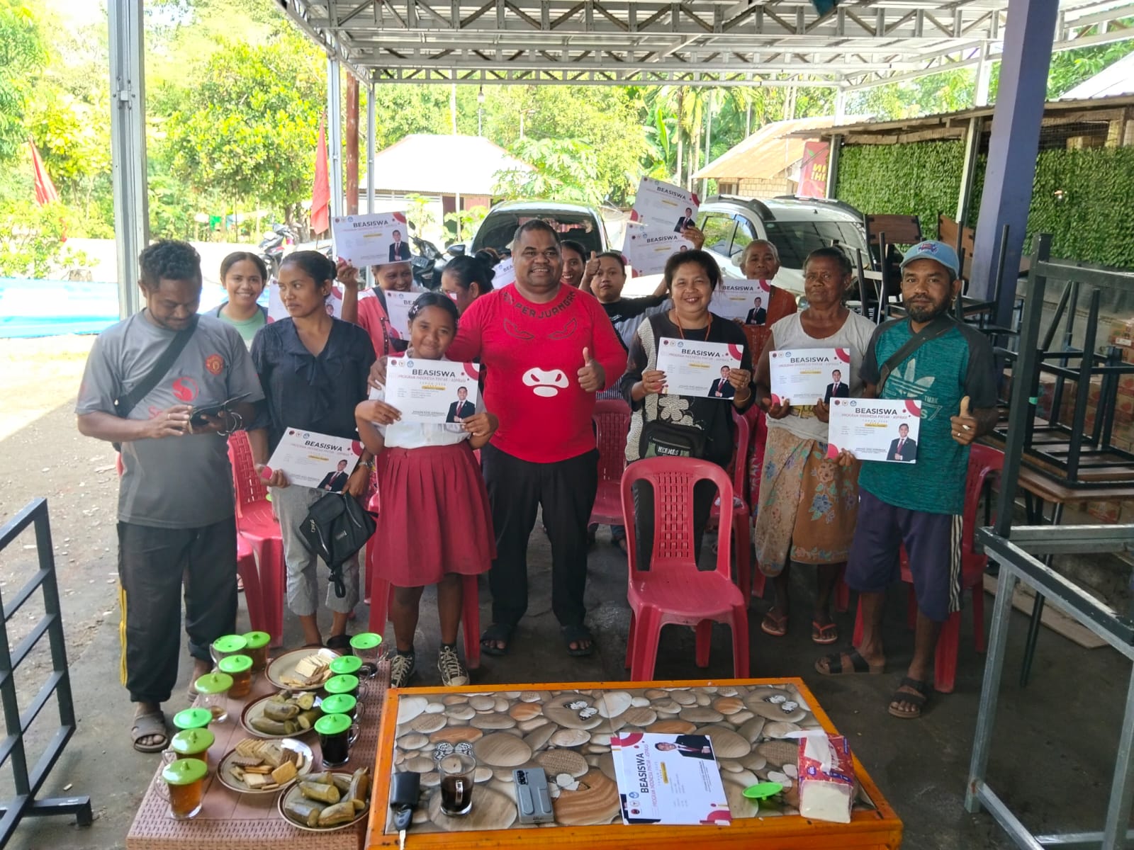 Beasiswa PIP Aspirasi Stevano Bantu Siswa dari Keluarga Kurang Mampu di TTS