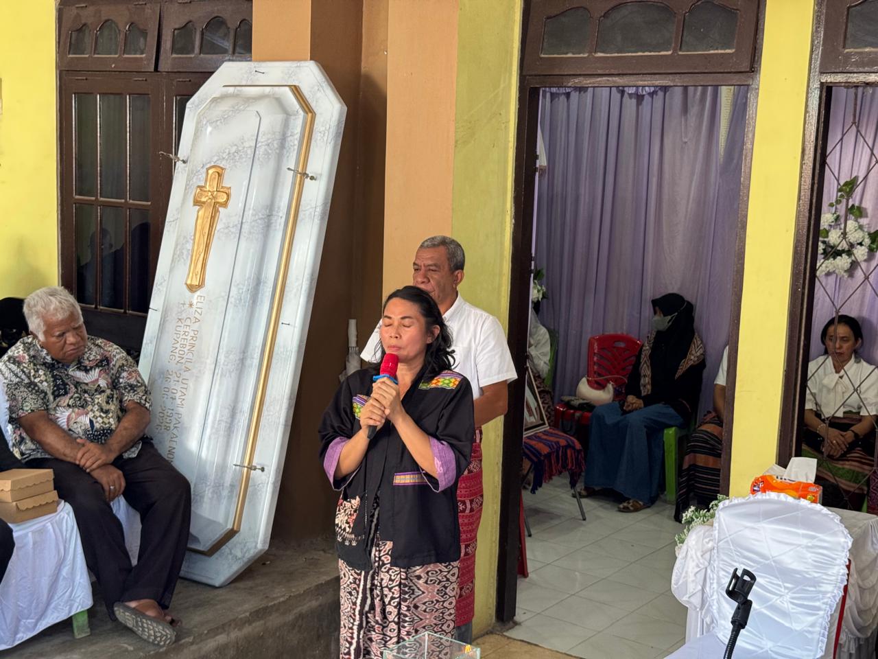 Ibunda dr. Icha Kenang Tangisan Putrinya: "Mama, Saya Sedang Diintimidasi Anggota Dewan"
