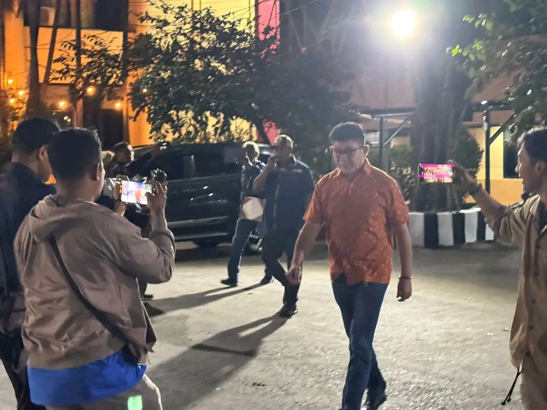 Therensius Lazakar, Norbertus Tubani, dan Veronika Lake Diberhentikan Sementara dari DPRD TTU