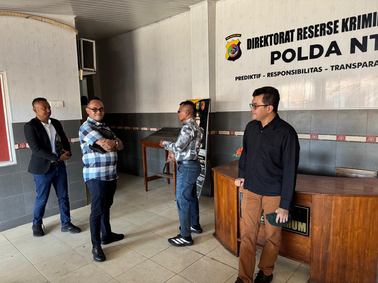 Tim Kuasa Hukum 3 Anggota DPRD TTU Hadirkan Ahli Psikologi Forensik di Polda NTT