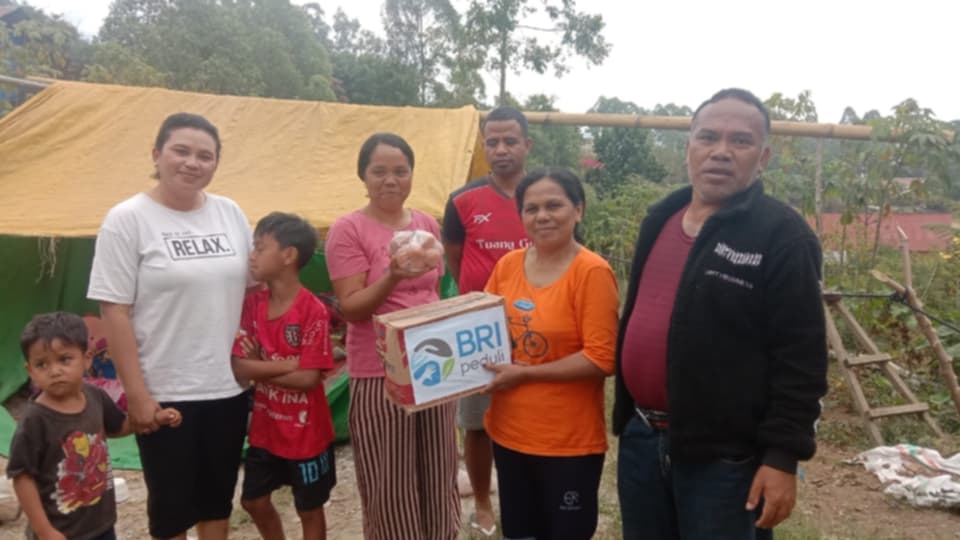 BRI Hadir di Tengah Warga Terdampak Gempa Manggarai dan Manggarai Timur