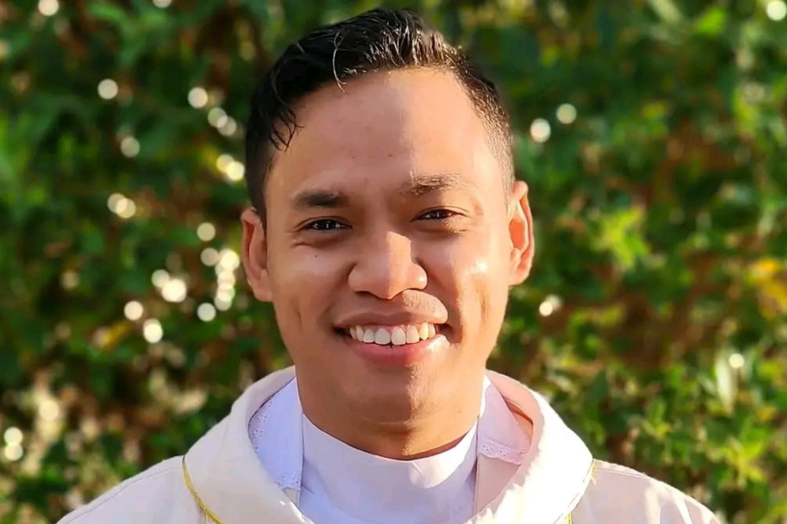 Romo Yallo Berpulang, NTT Kehilangan Sosok Imam yang Dekat dengan Umat