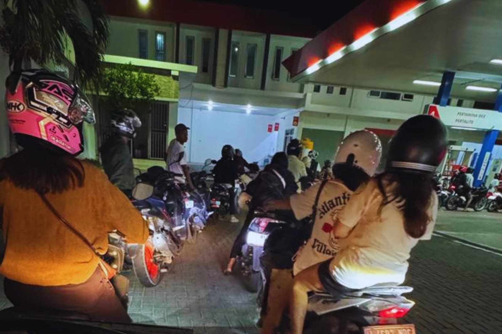 ESDM NTT: Antrean BBM di Kupang Bukan karena Pengurangan Kuota