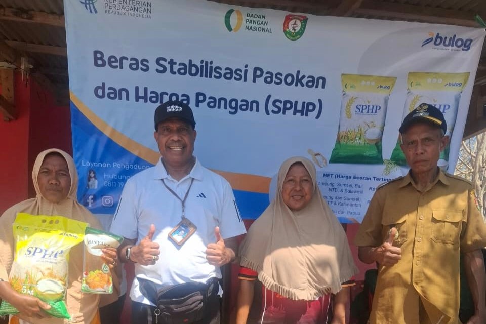 Bulog Gelar Gerakan Pangan Murah di Sumba Barat Daya